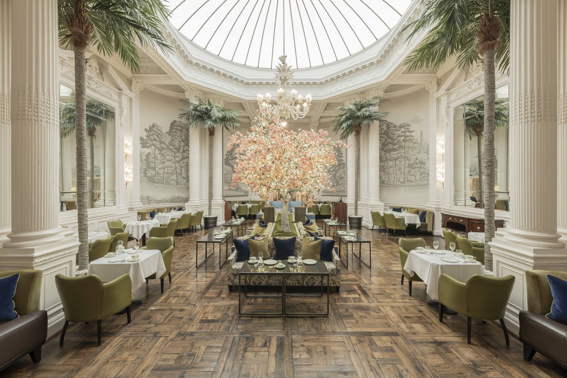 The Balmoral Five Star Luxury Hotel In Edinburgh