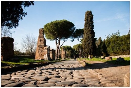 DER - A Day On The Appian Way - Rome