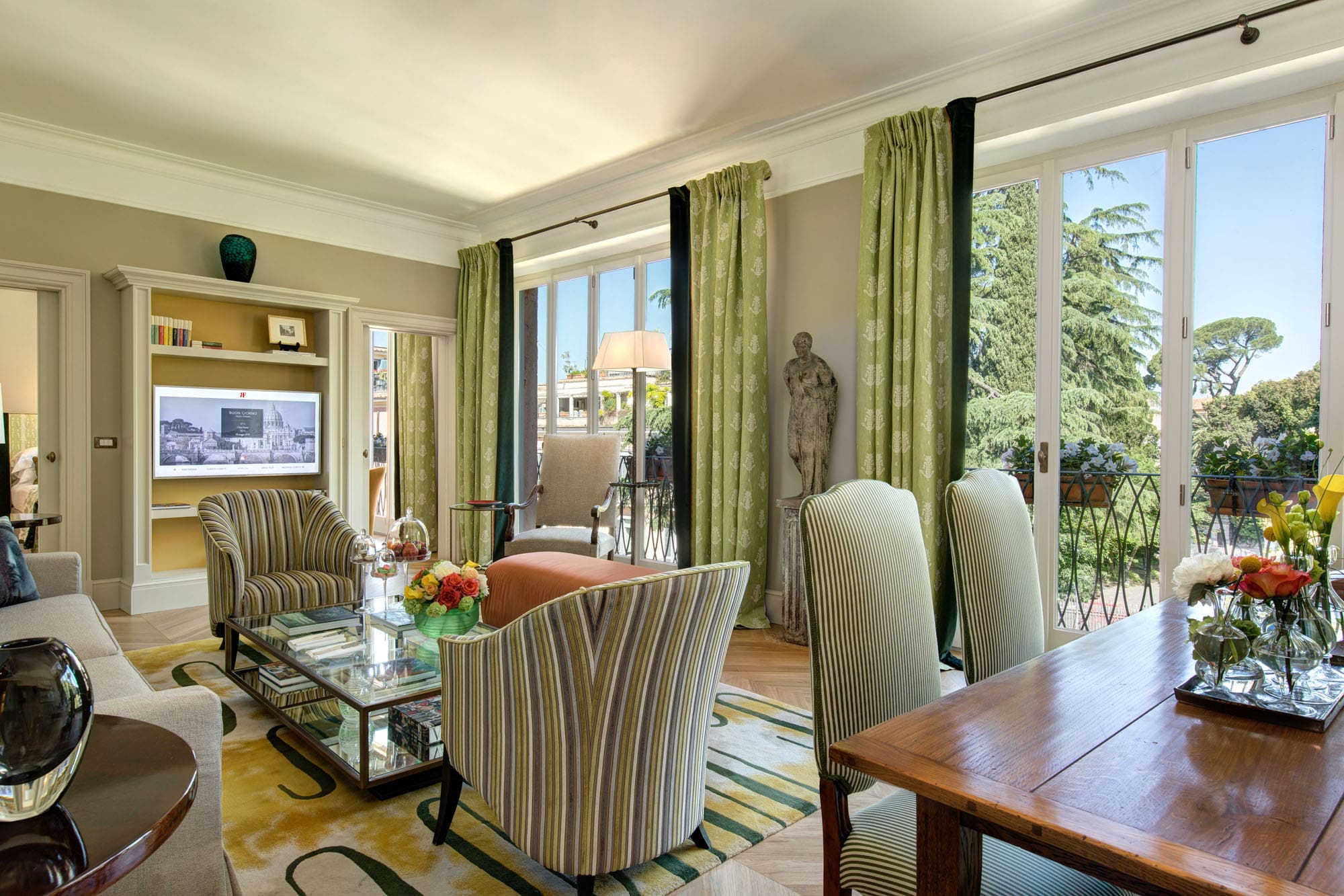 Hotel de Russie: Five Star Luxury Hotel in Rome