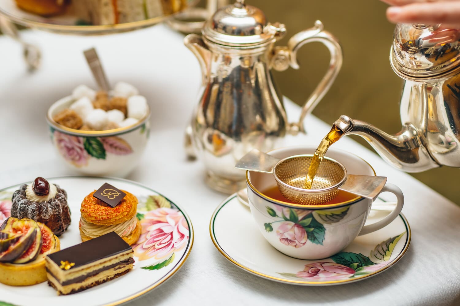 Afternoon Tea with Live Music in Mayfair | The Drawing Room