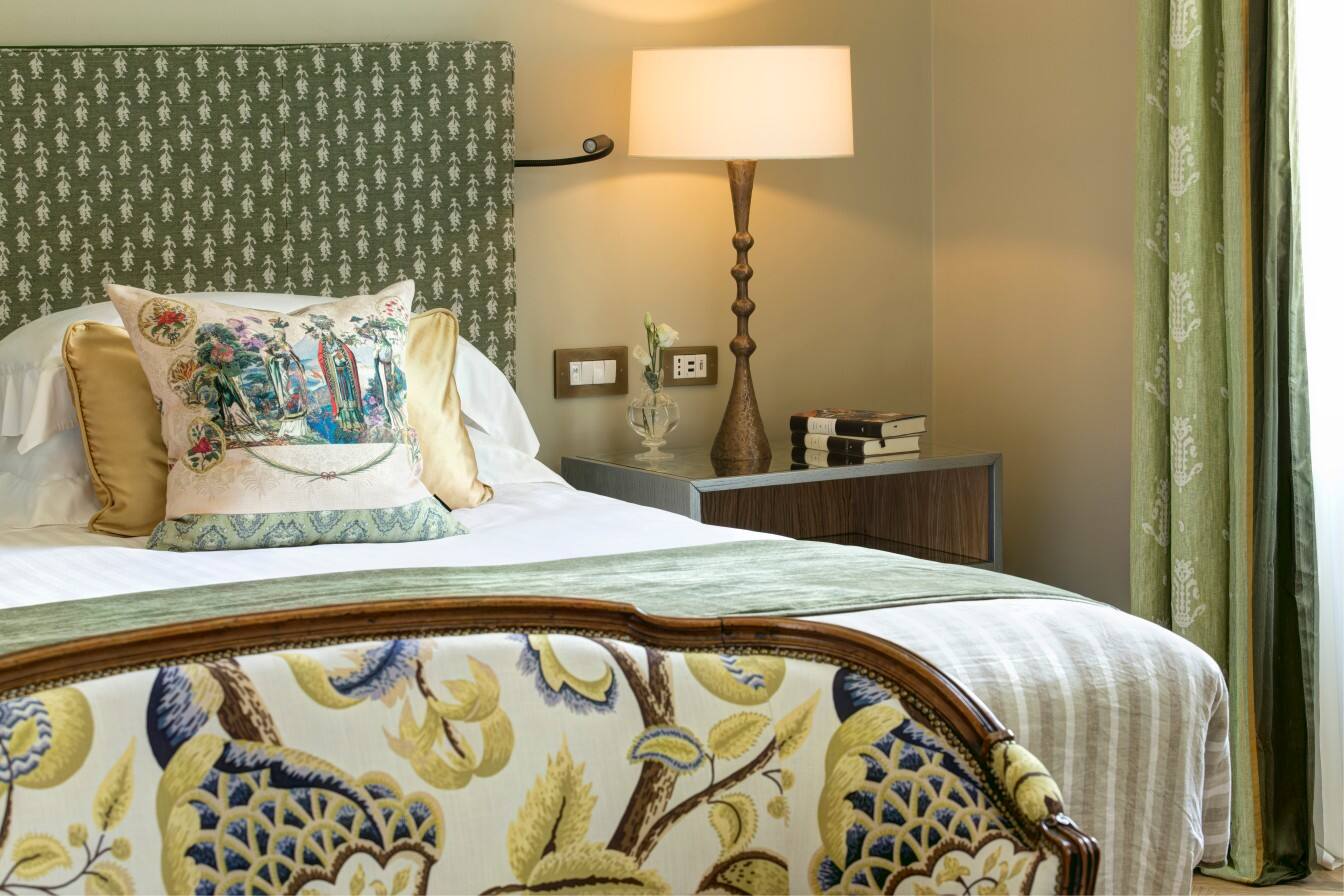 Hotel de Russie: Five Star Luxury Hotel in Rome